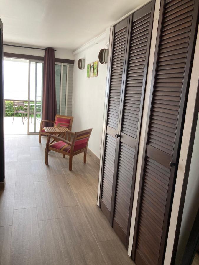 Апартаменти Habitation Desrosiers Ле-Труа-Іле Екстер'єр фото